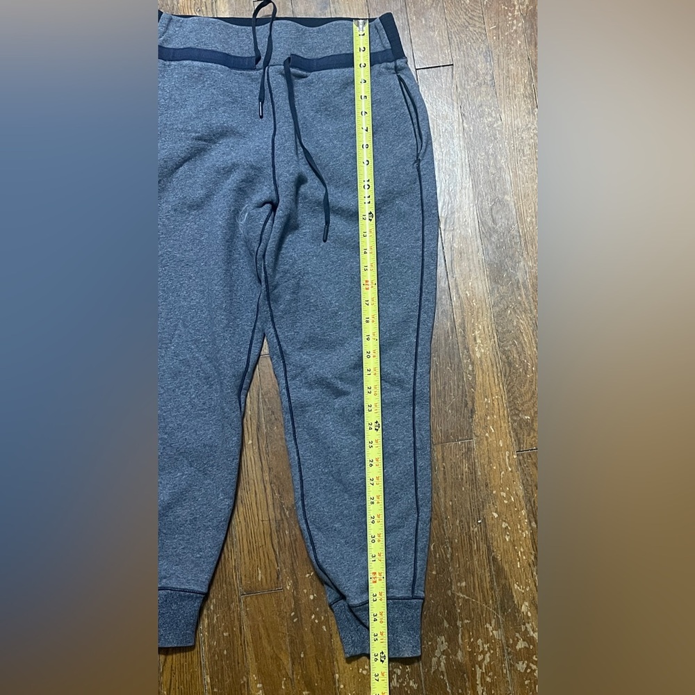 lululemon athletica Cool & Collected Heathered Speckled Blue Joggers - Picture 8 of 9
